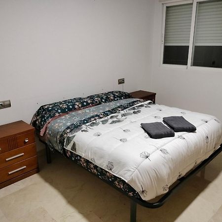 Appartamento Holiday Centre Deluxe Alicante Esterno foto