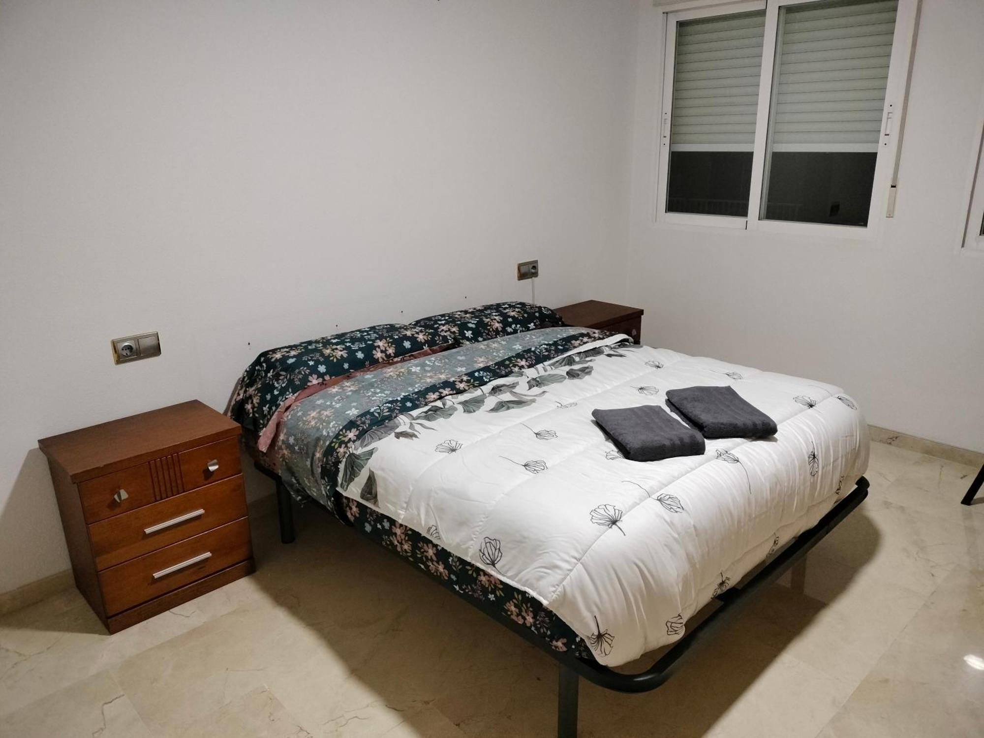 Appartamento Holiday Centre Deluxe Alicante Esterno foto
