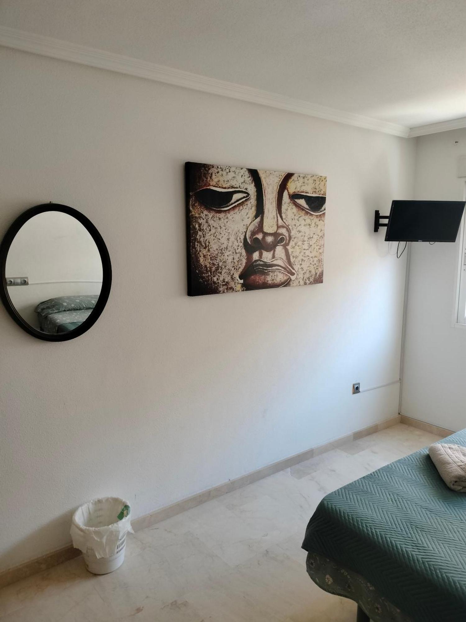Appartamento Holiday Centre Deluxe Alicante Esterno foto