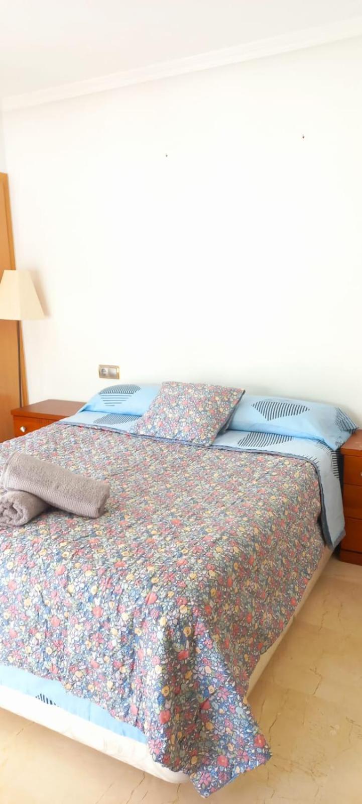 Appartamento Holiday Centre Deluxe Alicante Esterno foto